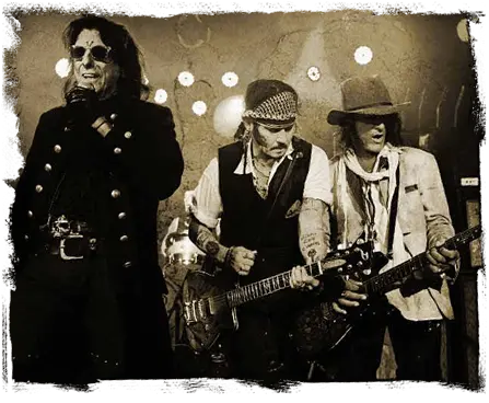 co-dela-hvezdny-johnny-depp-kdyz-netoci-filmy-muzete-to-zazit-na-vlastni-kuzi