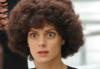 Zoufalé ženy dělají zoufalé věci na prvním videu. Jak velký to byl porod?