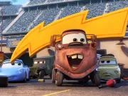 Auta 3: další pixarovka plná skrytých odkazů na jiné filmy. Našli jste je všechny?