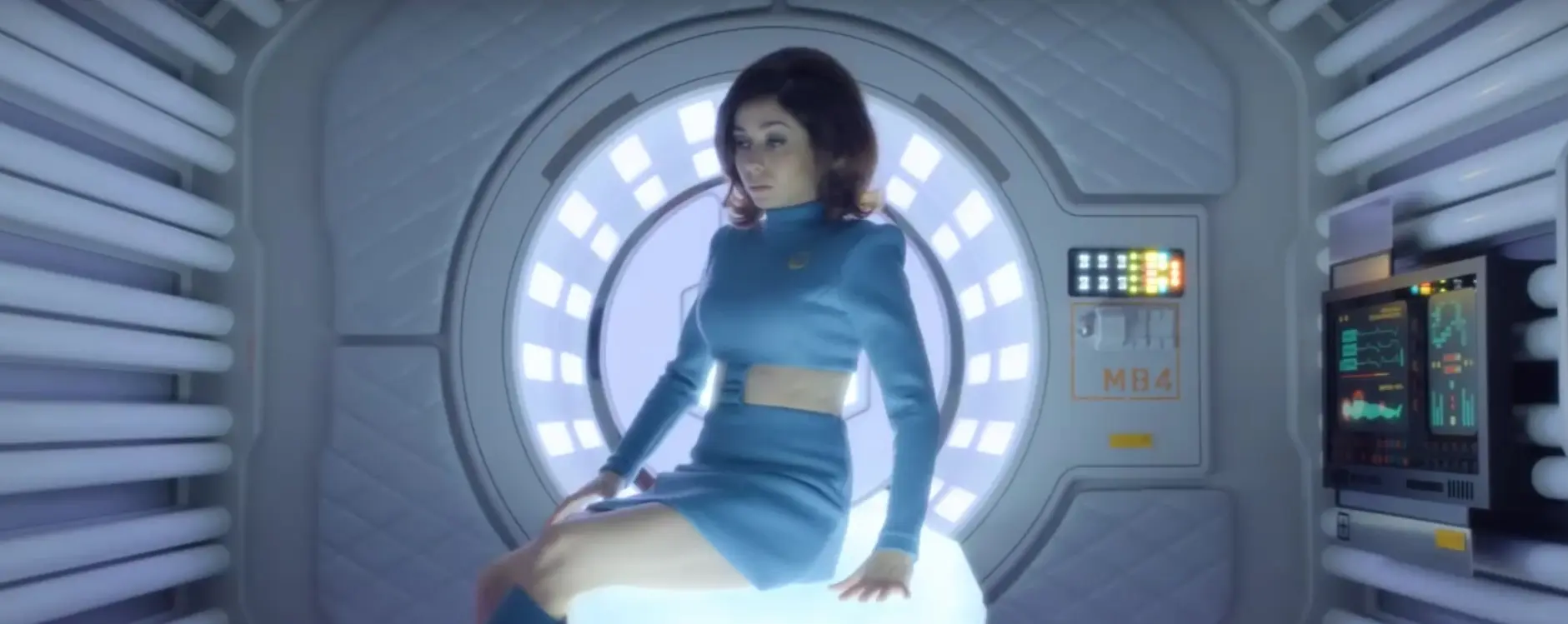 ctvrta-serie-cerneho-zrcadla-pohledem-dvou-generaci