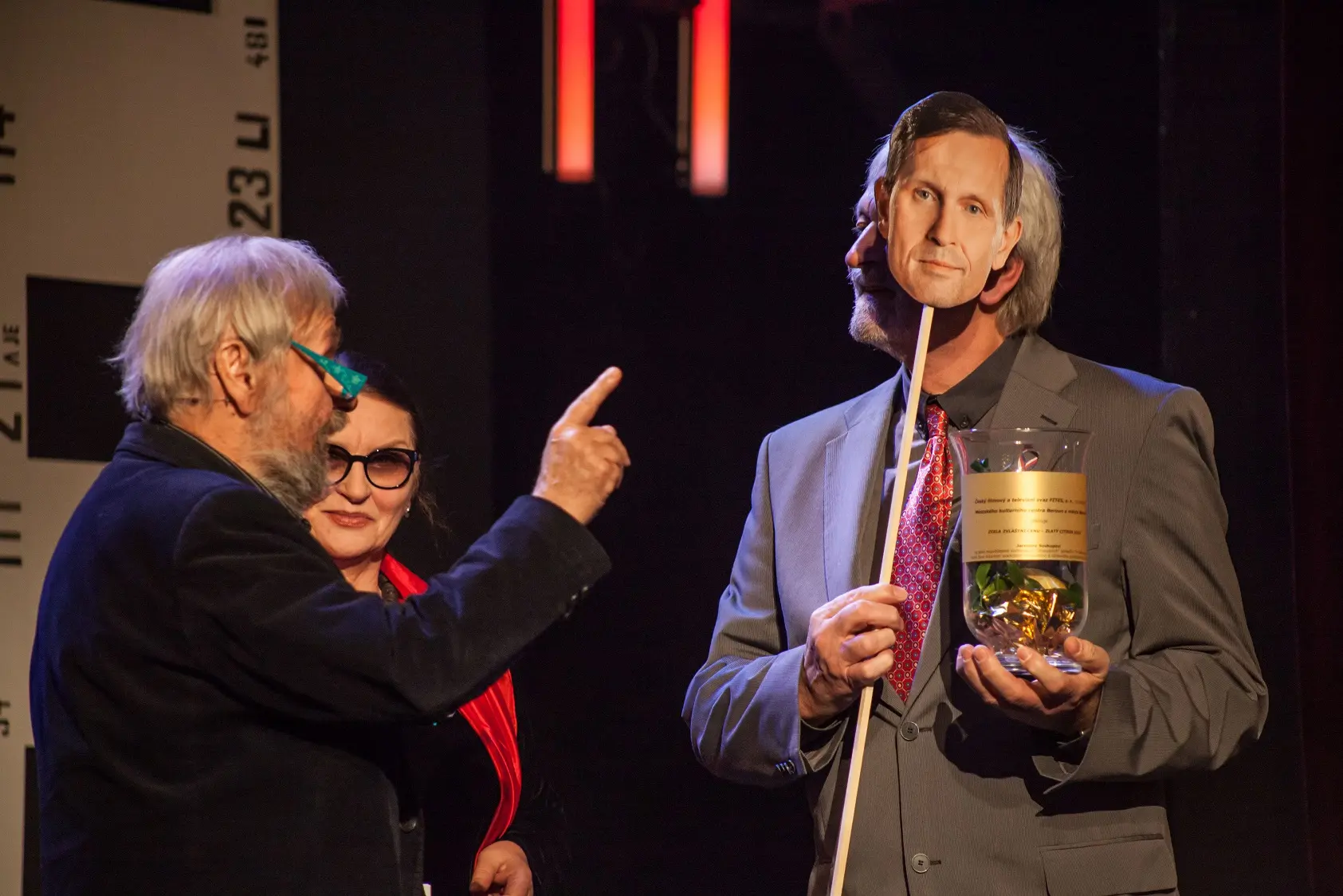 filmoveho-ceny-trilobit-2018-aneb-fosilii-na-meciara-a-citronem-na-reditele-a-moderatora-tv-barrandov-1