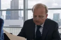 Toby Jones - Happy End (2017), Obrázek #1