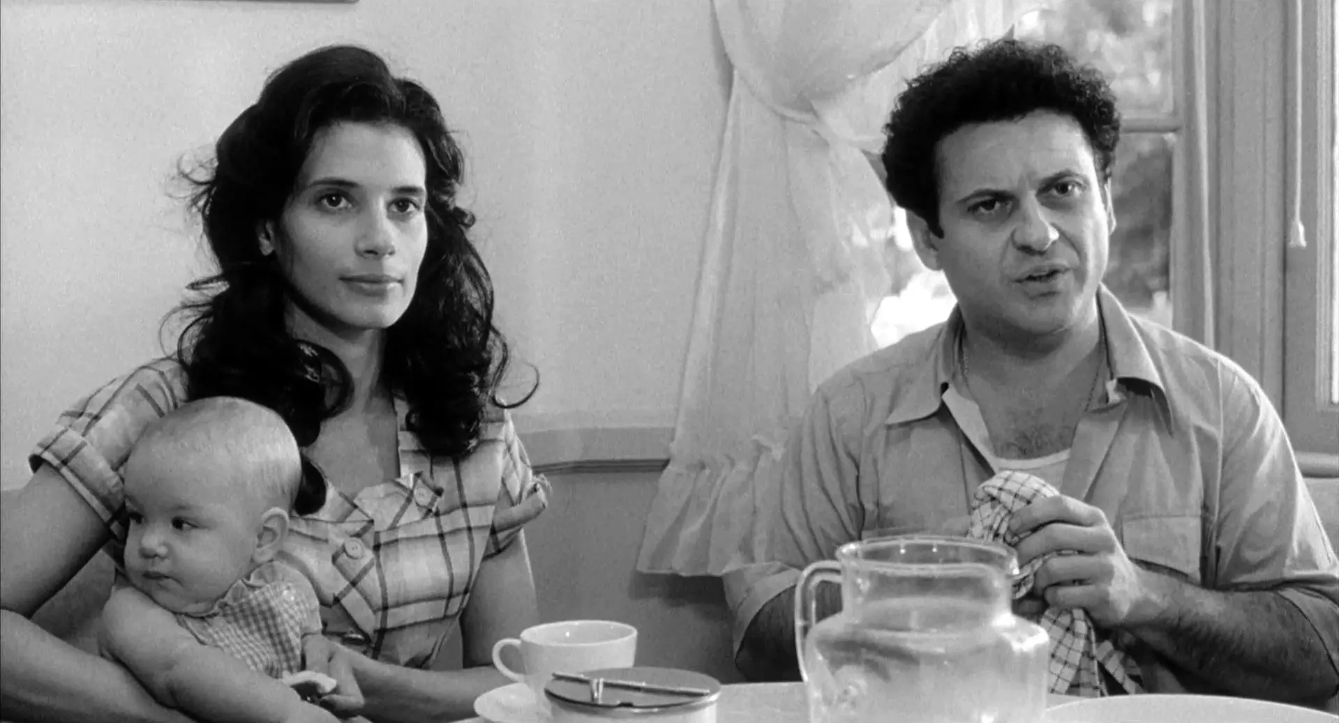 Theresa Saldana, Joe Pesci