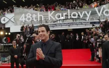 Polozapomenutý Travolta a zrušená Heigl chystají romantickou komedii