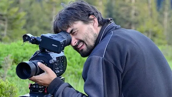 jake-je-to-mit-za-herce-38-druhu-zvirat-nejen-o-tom-vypravi-reziser-filmu-planeta-cesko