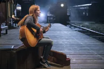 Bella Thorne - Půlnoční láska (2018), Obrázek #1