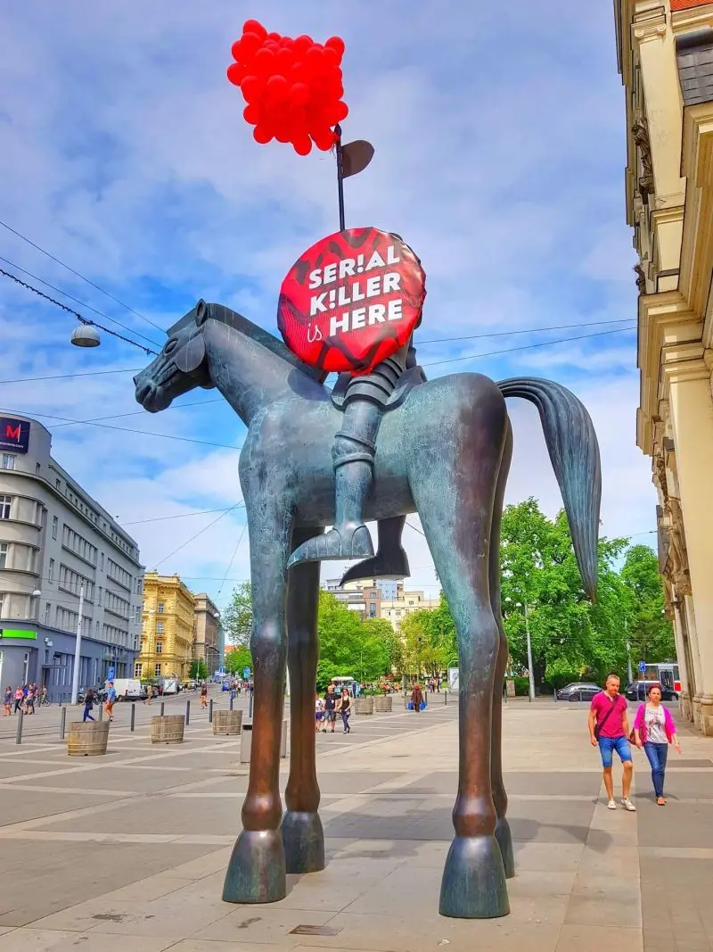 kouc-hrouzek-a-serialova-lajna-zabodovala-na-festivalu-serial-killer