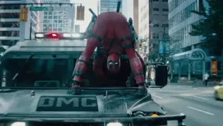 Deadpool se zase vysmál všem, co tvrdí, že filmy pro dospělé nemohou pořádně vydělat