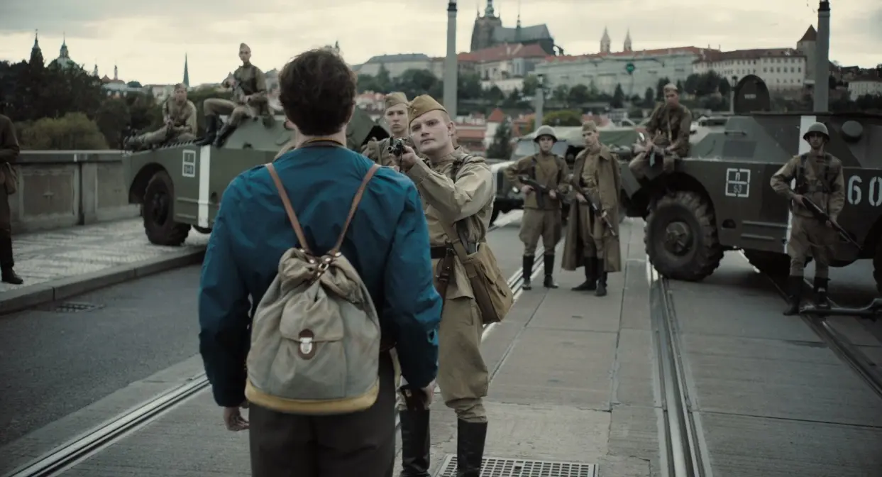 Film o Janu Palachovi na prvním videu. Mladý student se rozhodne udělat "něco", s čím nikdo nepočítá...