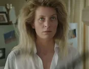 „Chci bejt ženská! Jasný?!“ Jiří Langmajer si v novince posvítí na něžné pohlaví