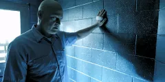 Přehlížené pecky: Blok 99 - životní role Vince Vaughna v brutálním vězeňském dramatu