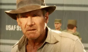 Indiana Jones 5 má nového scenáristu a o (další) rok se opozdí