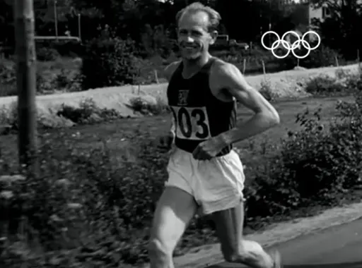 Fenomenální běžec, jehož výkon nejspíš nebude nikdy překonán. Chystá se film o Zátopkovi