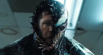 Dost bylo superhrdinů, padouch Venom v podání Toma Hardyho dělá v novém traileru pěknou paseku