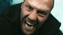 Jak to dopadne, když se Jason Statham postaví rasistům?