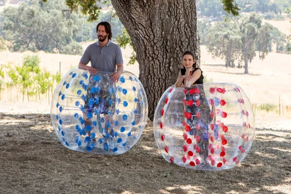 Recenze: Ten pravý, ta pravá? - celovečerní sitcom s jednou hodně originální věcí