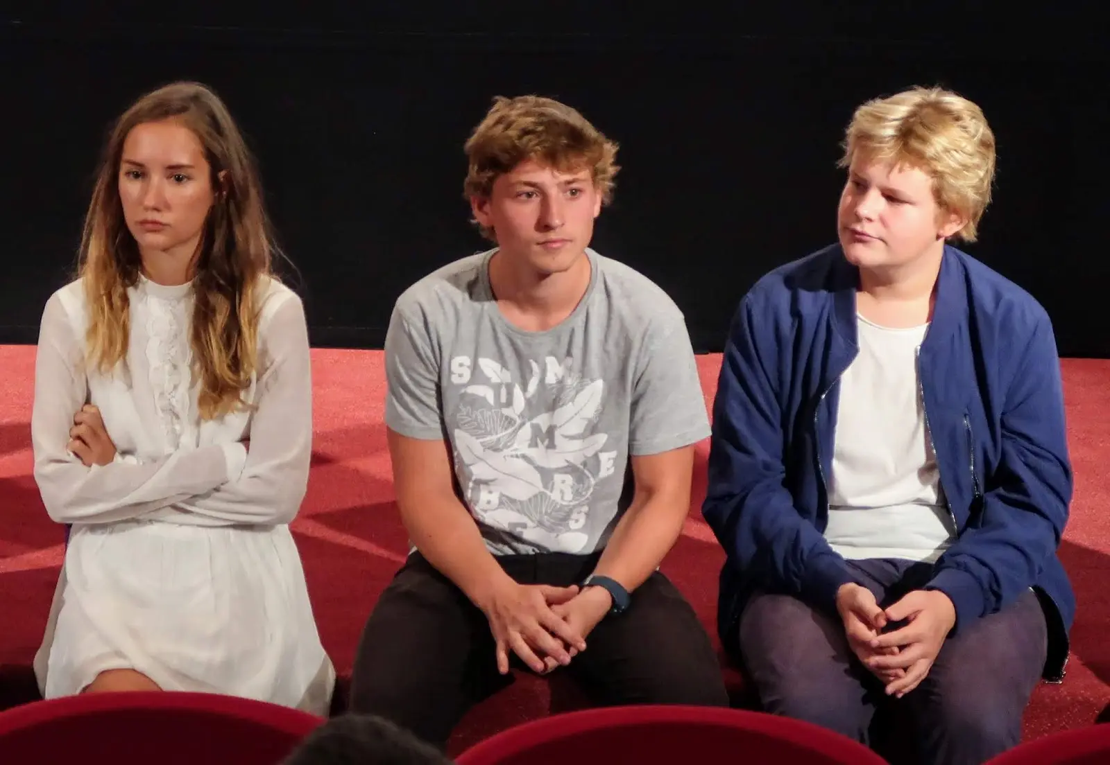 recenze-vsechno-bude-aneb-typicky-cesky-film-podzanru-vsichni-jsou-v-hajzlu