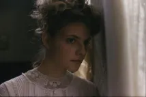 Juli Jakab - Soumrak (2018), Obrázek #1