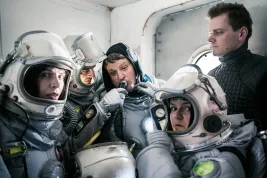 Recenze: Mars - tvůrci Kanceláře Blaník vyrazili na rudou planetu. Jak s tím souvisí Whitney Houston a čokoládová tyčinka?