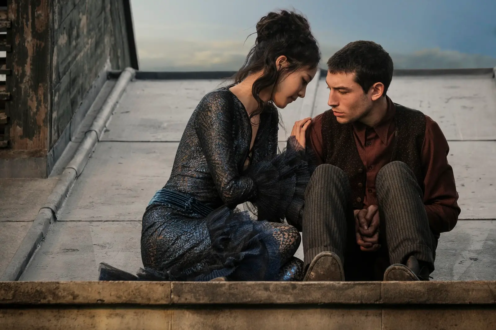 Ezra Miller, Claudia Kim