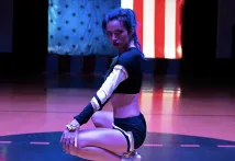 Bella Thorne - Mladí zabijáci (2018), Obrázek #2