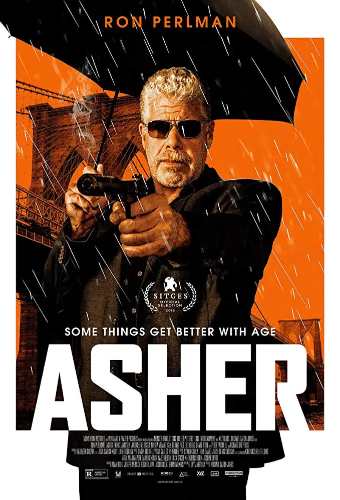 asher-ron-perlman-vymenil-hellboye-za-roli-starnouciho-zabijaka-1