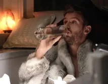 Dan Stevens - Dva nestačí (2018), Obrázek #1