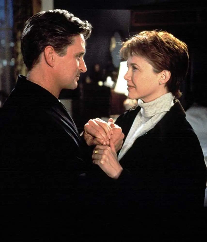 Annette Bening, Michael Douglas