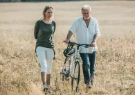 Recenze: Léto s gentlemanem - film pro divačky, kterým Ženy v běhu připadaly příliš avantgardní a sofistikované