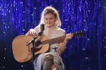 Sophie Turner - Znovu a lépe (2018), Obrázek #3