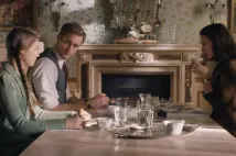 Alexander Skarsgård - Zraněná srdce (2019), Obrázek #9