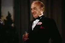 Robert Loggia