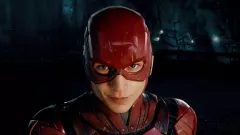 Ezra Miller chce, aby byl jeho Flash temnější