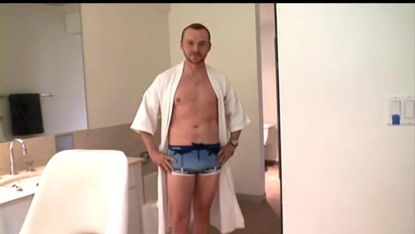 simon-pegg-prosel-neuveritelnou-fyzickou-promenou-kvuli-svemu-novemu-filmu