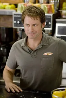 Greg Kinnear