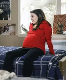 Mae Whitman - Famílie (2010), Obrázek #3