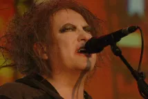 Robert Smith - The Cure: Anniversary 1978-2018 Live in Hyde Park (2019), Obrázek #3