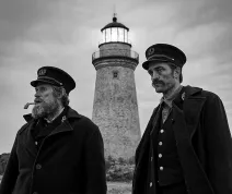 Trailer: Robert Pattinson a Willem Dafoe na pokraji šílenství