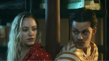 Maika Monroe