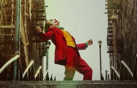 Trailer: Joker jako odraz doby, v níž ve společnosti vládne "blbá nálada"