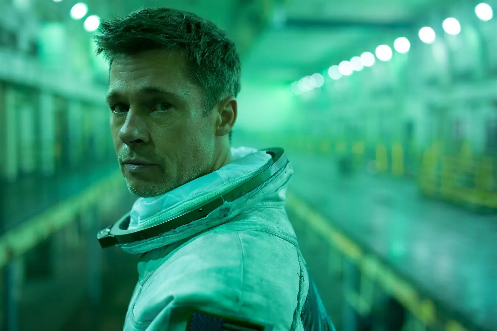 Recenze: Ad Astra - zoufalý Brad Pitt ve vesmíru