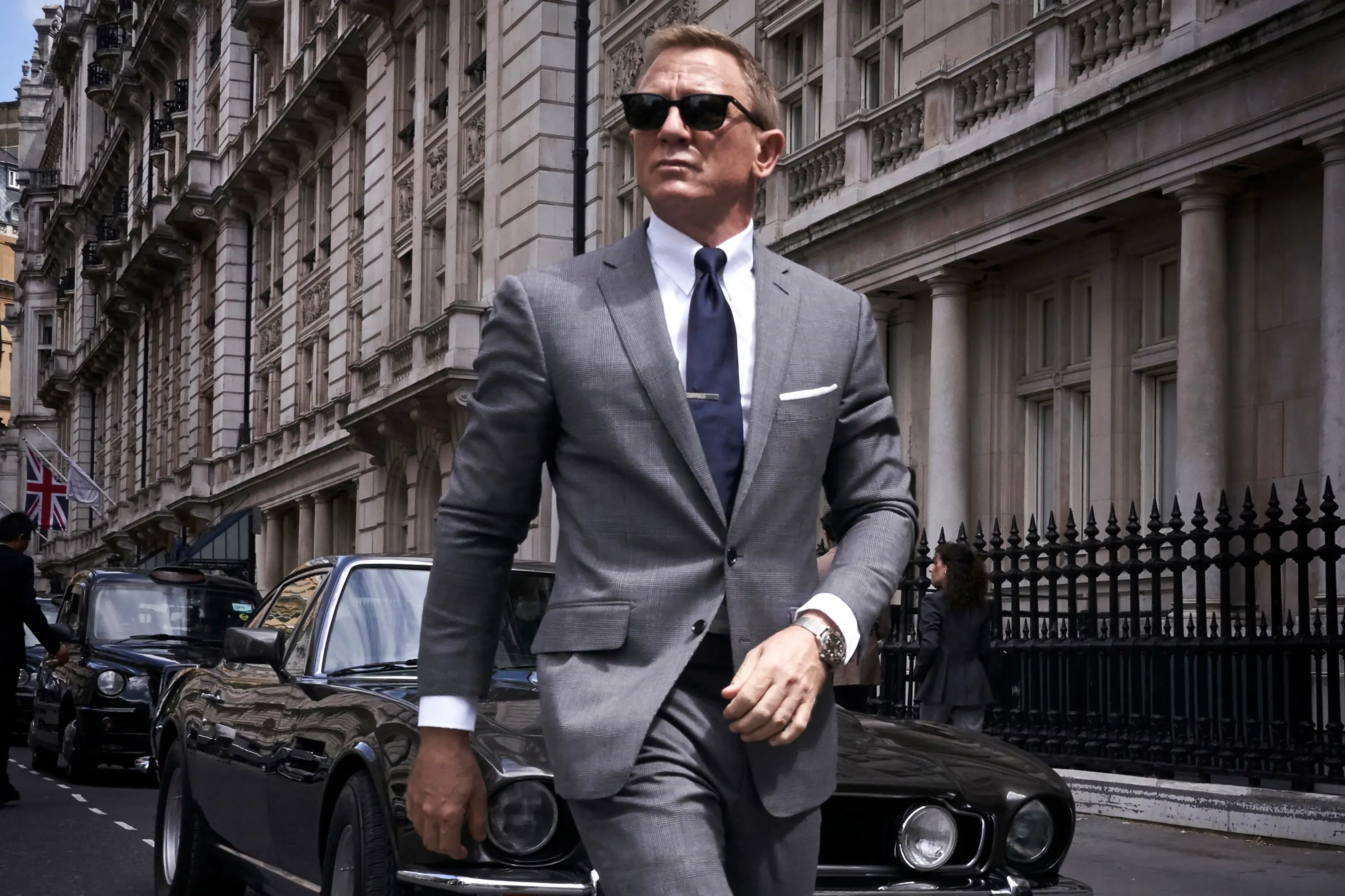 Daniel Craig