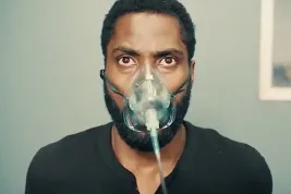 Trailer: Nový film Christophera Nolana se oficiálně představuje