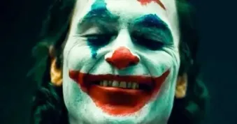 TOP kina USA: Válka je víc než Osvícení a Joker překonal Avengers
