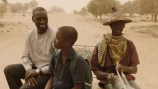 Brzy v kinech: Jak přitažlivá je herecká hvězda Nedotknutelných? Africký chlapec kvůli ní podnikne nevídanou věc