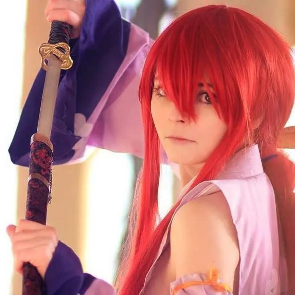 nejvice-ji-bavi-kostymova-tvorba-a-potom-strasit-deti-v-mhd-co-dalsiho-o-sobe-prozradila-ceska-carodejka-ze-zaklinace-6