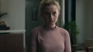 Trailer: Poslušná asistentka, korporátní "zvíře" a zneužívání, o kterém se nemluví?