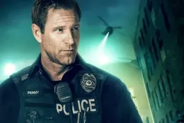 Recenze: Line of Duty - Aaron Eckhart v režii "nejlepšího z nejhorších"