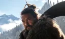 Jason Momoa neuzvedne ani lehkou činku, Maisie Williams má řidičák a Dwayne Johnson se dal na hubnutí!