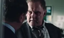 Robert Glenister